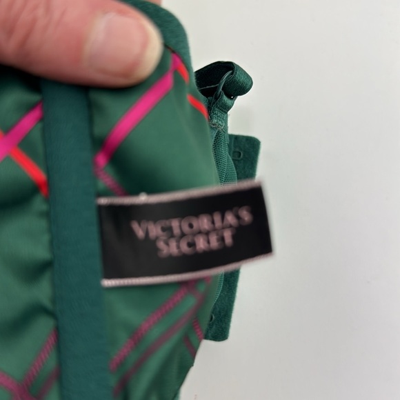 Victoria's Secret Very Sexy Line Demi in Green Plaid - Picture 5 of 7